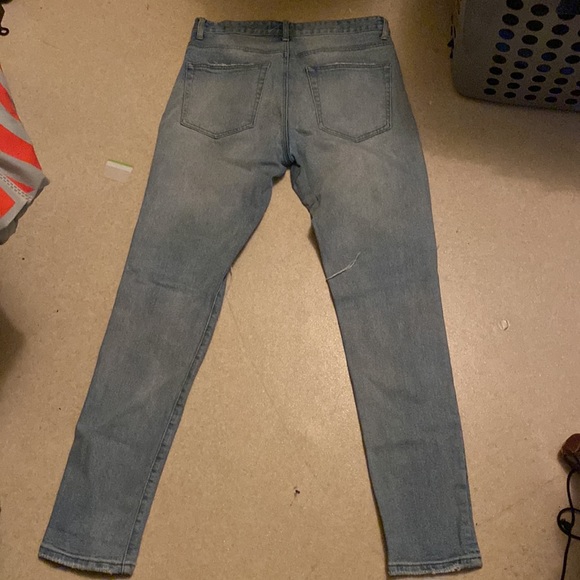 Forever 21 Skinny Jeans / Vintage & Distressed. - Picture 2 of 4
